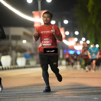 Runner Photo 5775861