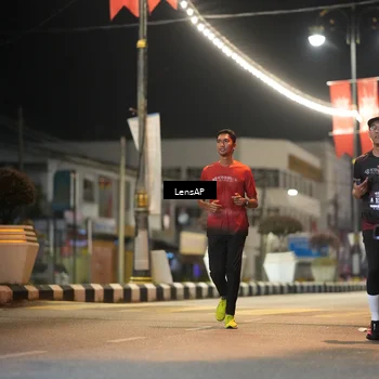 Runner Photo 5775866