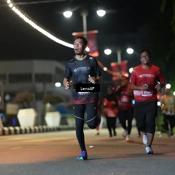 Runner Photo 5775873