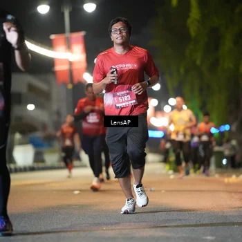Runner Photo 5775875