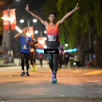 Runner Photo 5775886