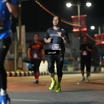 Runner Photo 5775897