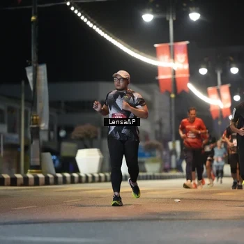 Runner Photo 5775909