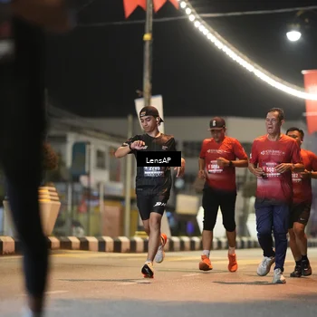 Runner Photo 5775918