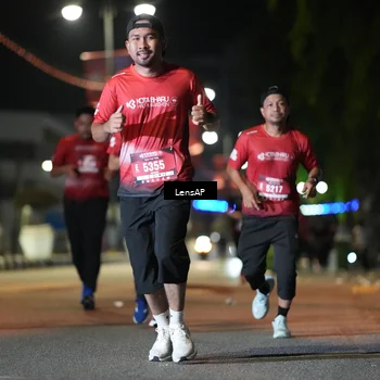 Runner Photo 5776000