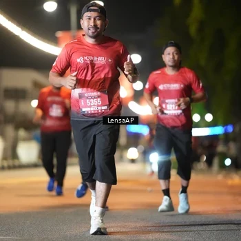 Runner Photo 5776001