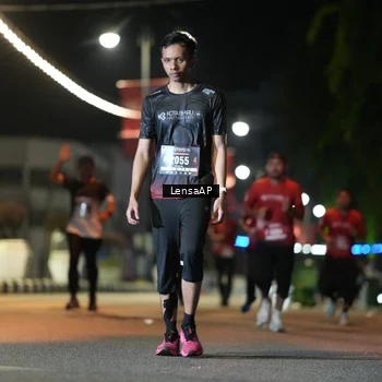 Runner Photo 5776002