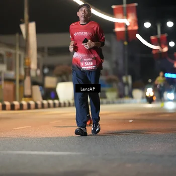 Runner Photo 5776012
