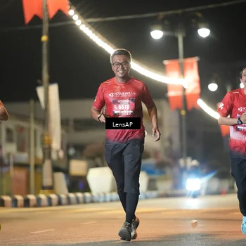 Runner Photo 5776015