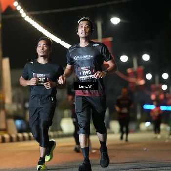 Runner Photo 5776038