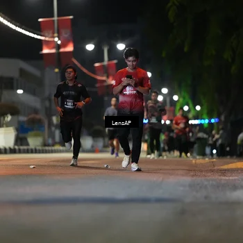 Runner Photo 5776063