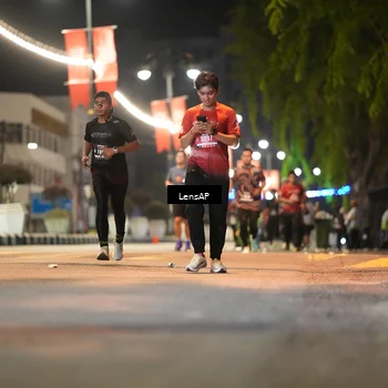 Runner Photo 5776066