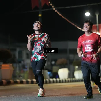 Runner Photo 5776080