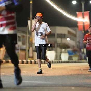 Runner Photo 5776098