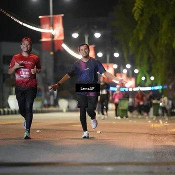 Runner Photo 5776149