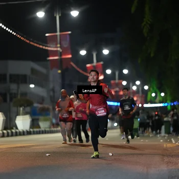 Runner Photo 5776154