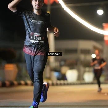 Runner Photo 5776276