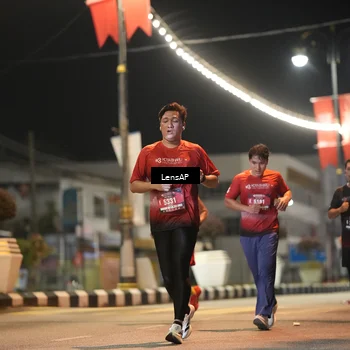 Runner Photo 5776300