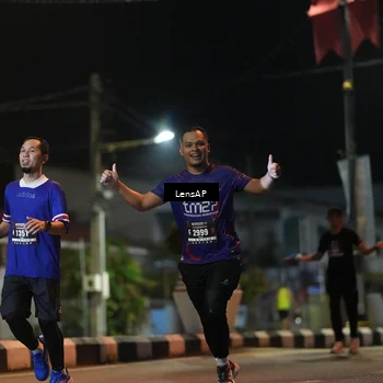 Runner Photo 5776338