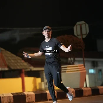 Runner Photo 5776351