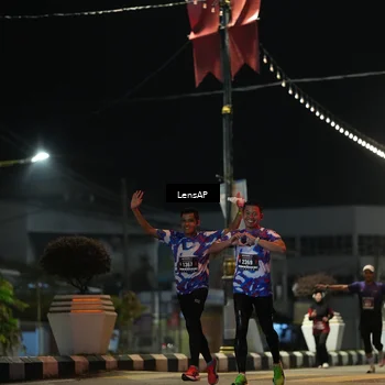 Runner Photo 5776356