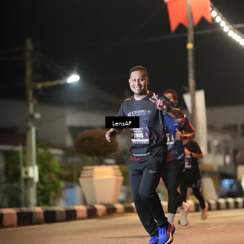 Runner Photo 5776388