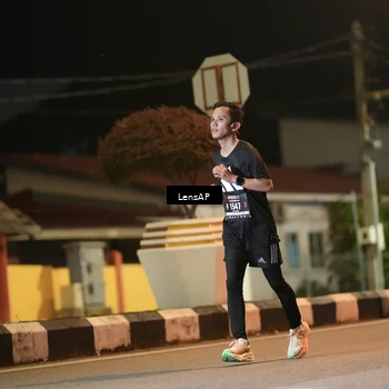 Runner Photo 5776393