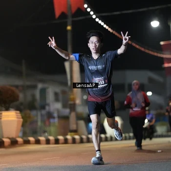 Runner Photo 5776442