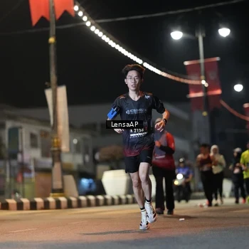 Runner Photo 5776443