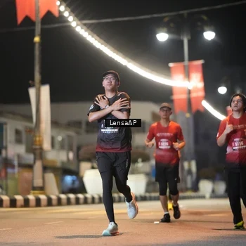Runner Photo 5776480