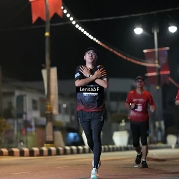 Runner Photo 5776481