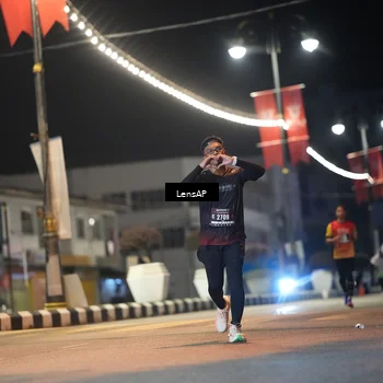 Runner Photo 5776536