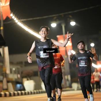 Runner Photo 5776565