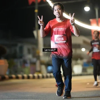 Runner Photo 5776591