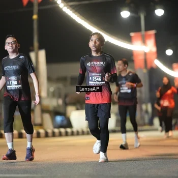 Runner Photo 5776595
