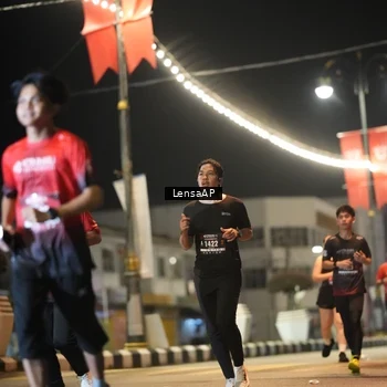 Runner Photo 5776632
