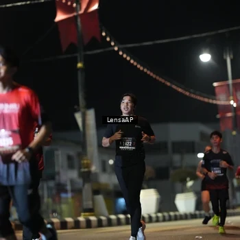 Runner Photo 5776634