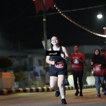 Runner Photo 5776648