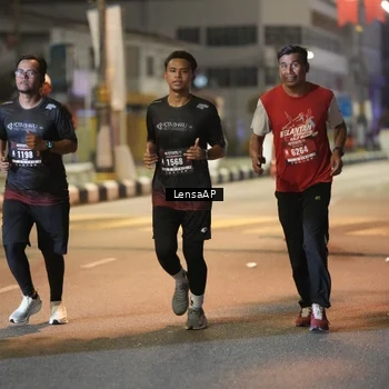 Runner Photo 5776675