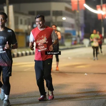 Runner Photo 5776677