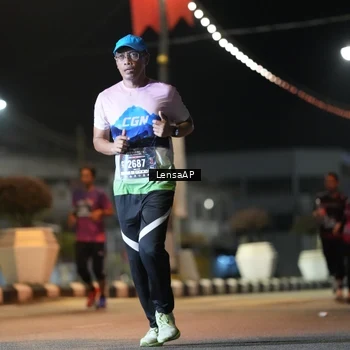 Runner Photo 5776695