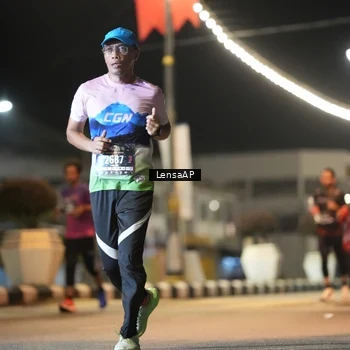 Runner Photo 5776698