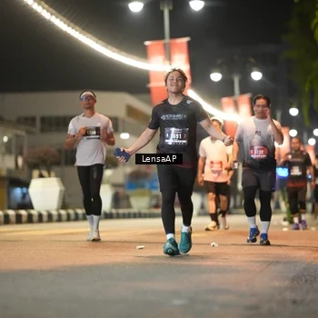 Runner Photo 5776729