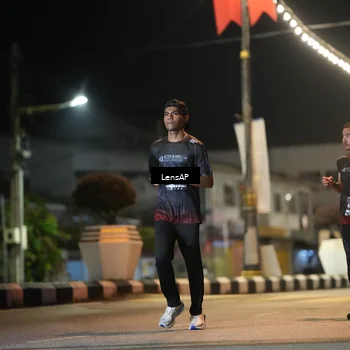 Runner Photo 5776763