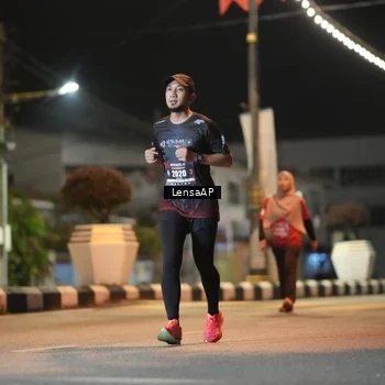 Runner Photo 5776786