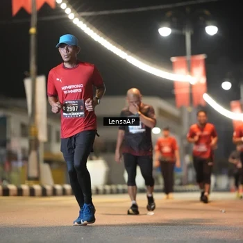 Runner Photo 5776808