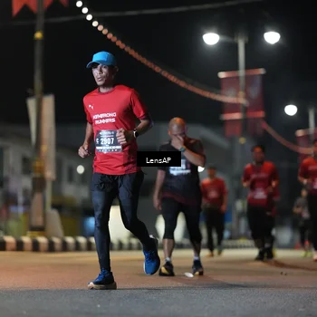 Runner Photo 5776814