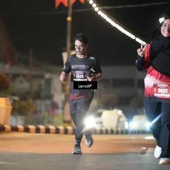 Runner Photo 5776990