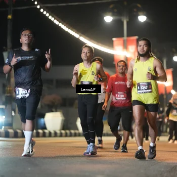 Runner Photo 5776997