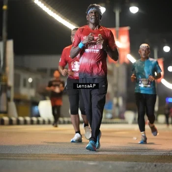 Runner Photo 5777029